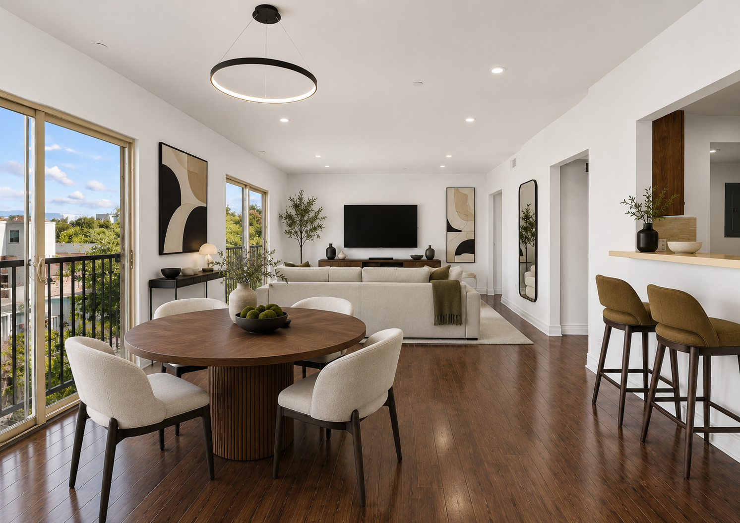 936 N Hudson Ave #302, Los Angeles, CA